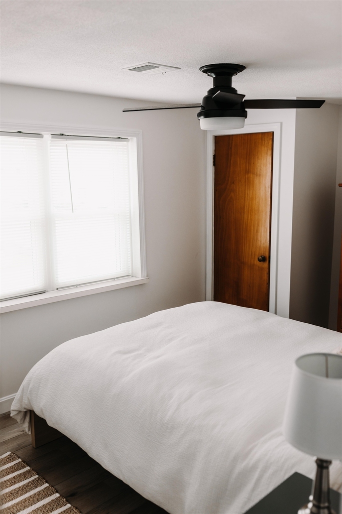 212 Bristol - Photo 15