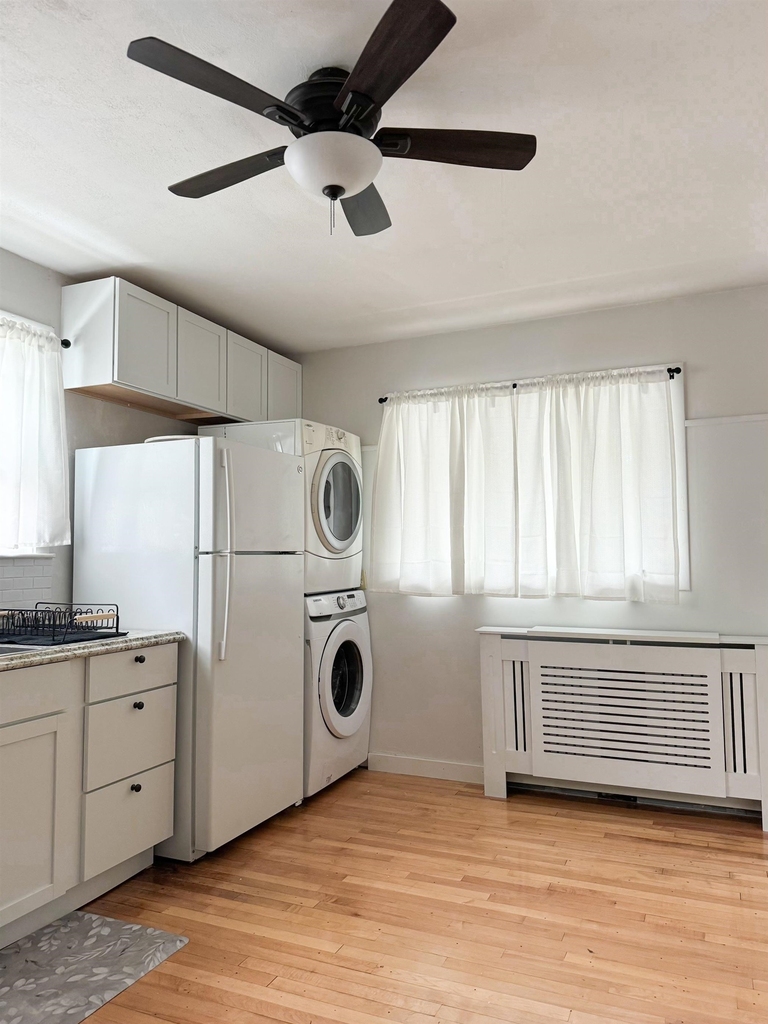 53 Thompson - Photo 9