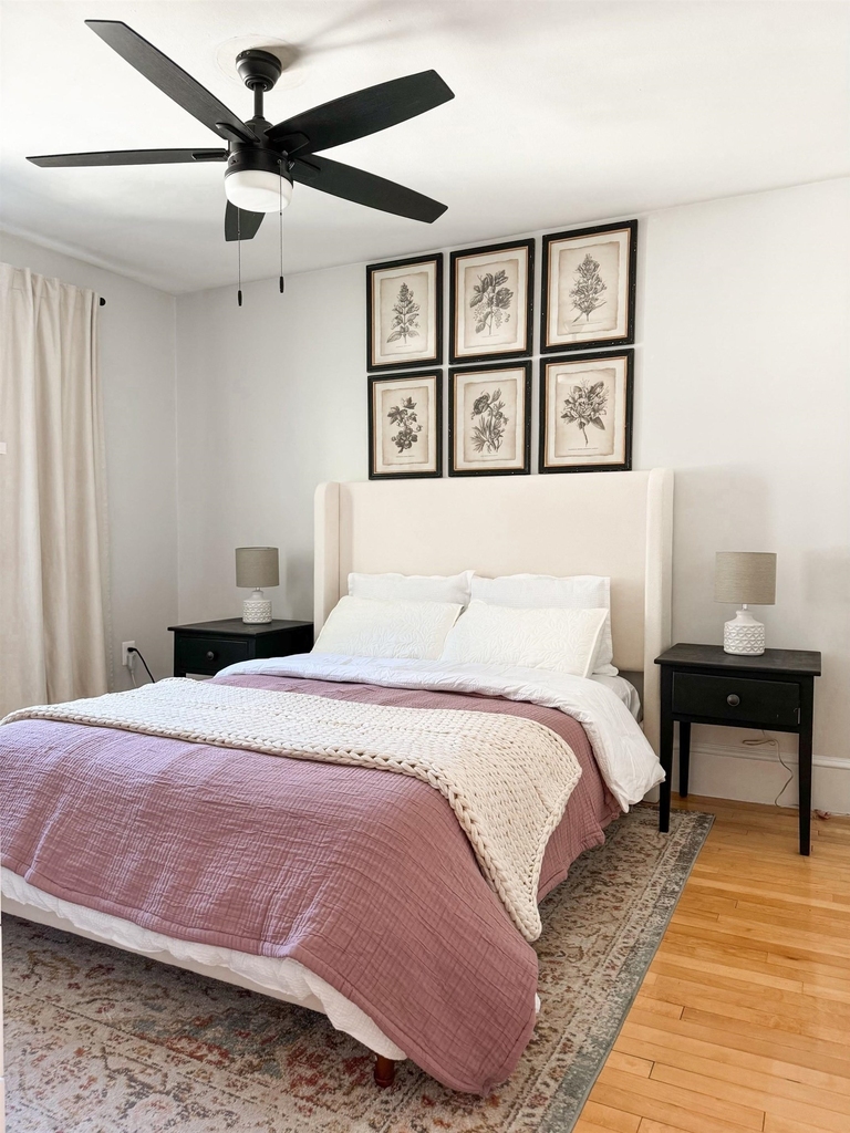 53 Thompson - Photo 13