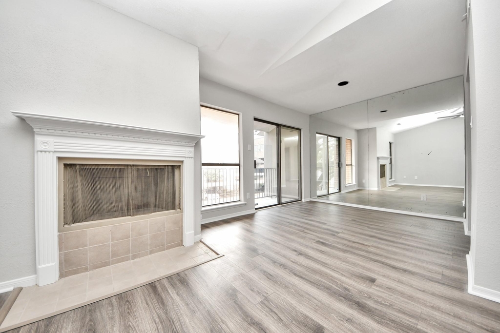 1818 Augusta Drive - Photo 8