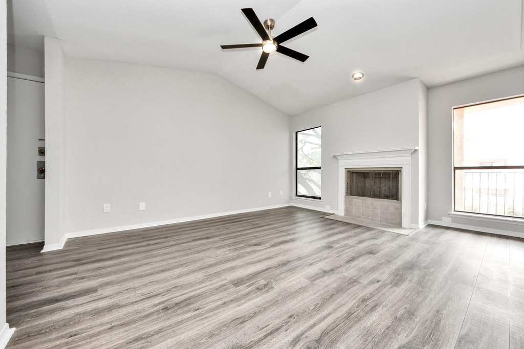 1818 Augusta Drive - Photo 18