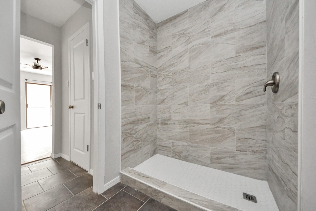 1818 Augusta Drive - Photo 28