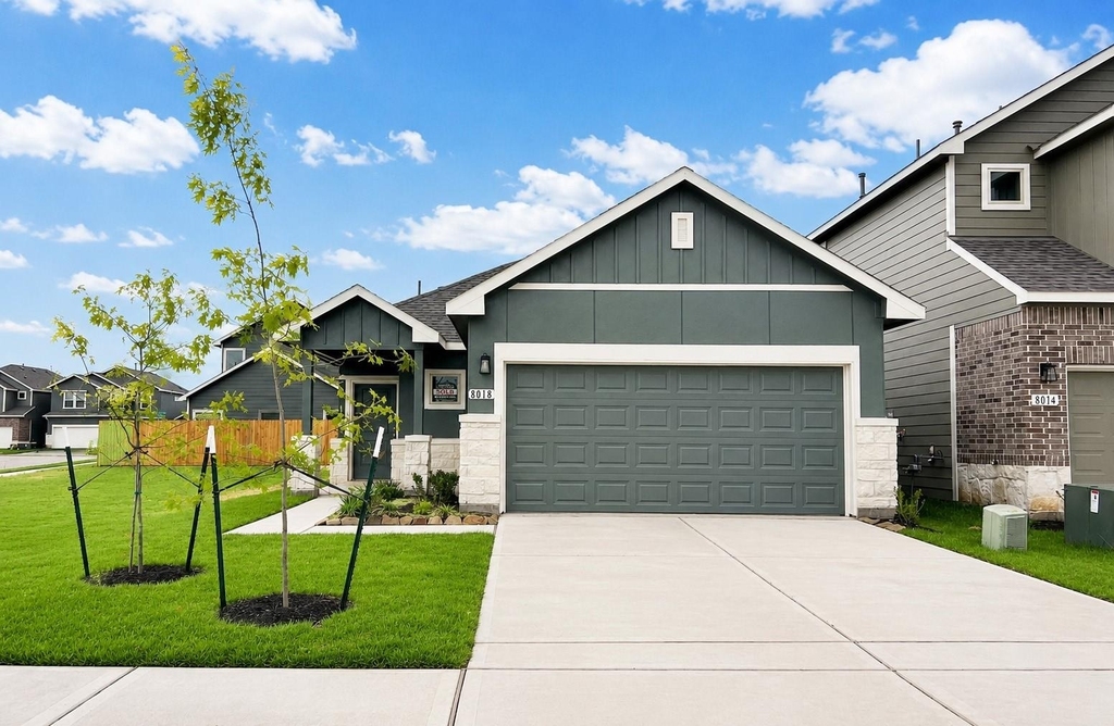 8018 Fijian Cypress Drive - Photo 1