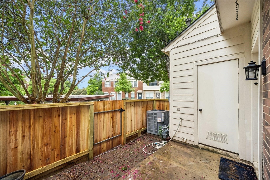 2930 Grants Lake Boulevard - Photo 29