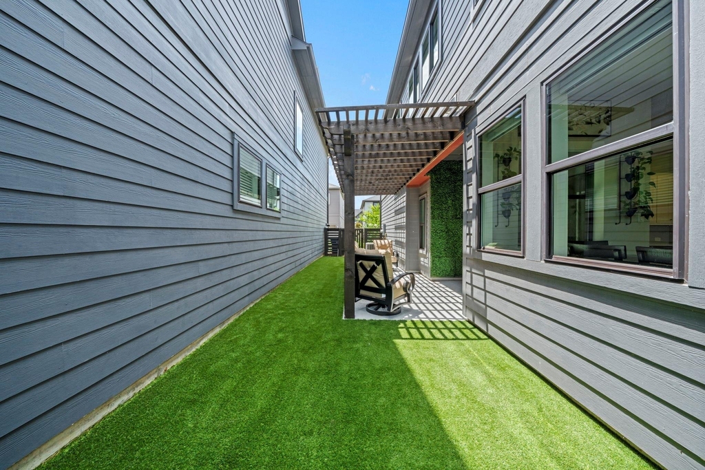 18507 Parkland Square Place - Photo 28