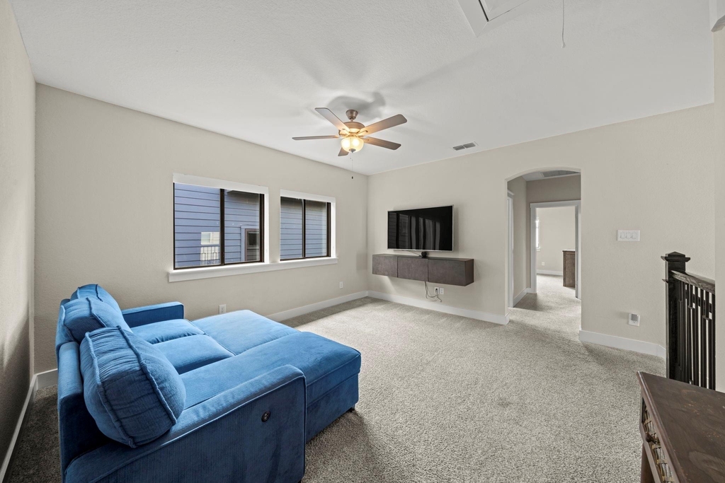18507 Parkland Square Place - Photo 14