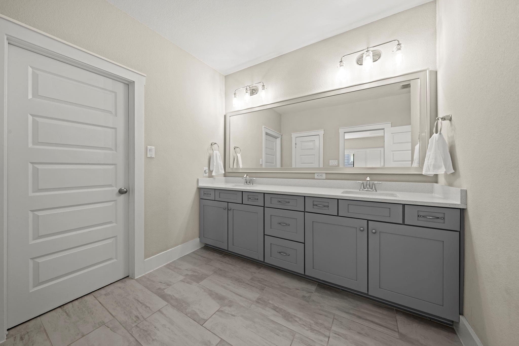 18507 Parkland Square Place - Photo 17
