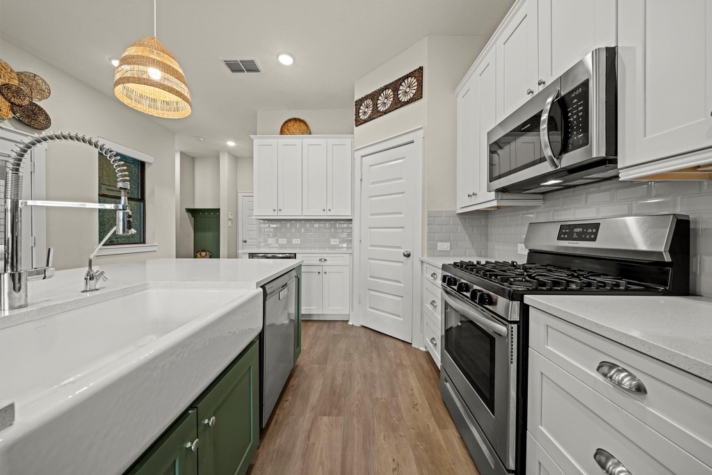 18507 Parkland Square Place - Photo 8