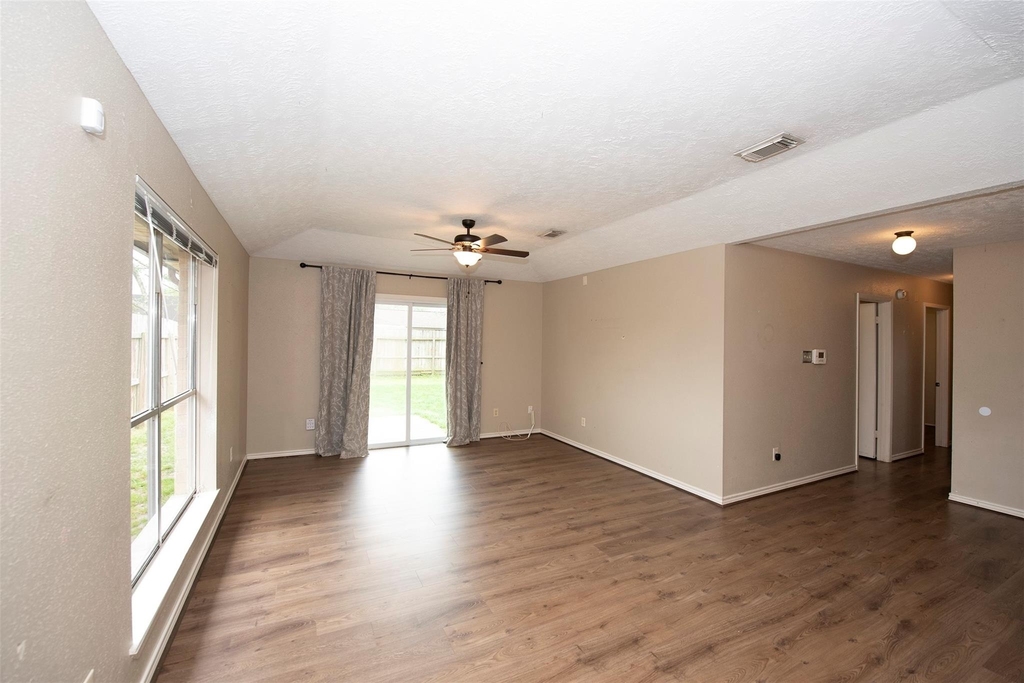 2513 Harpers Ferry Drive - Photo 14