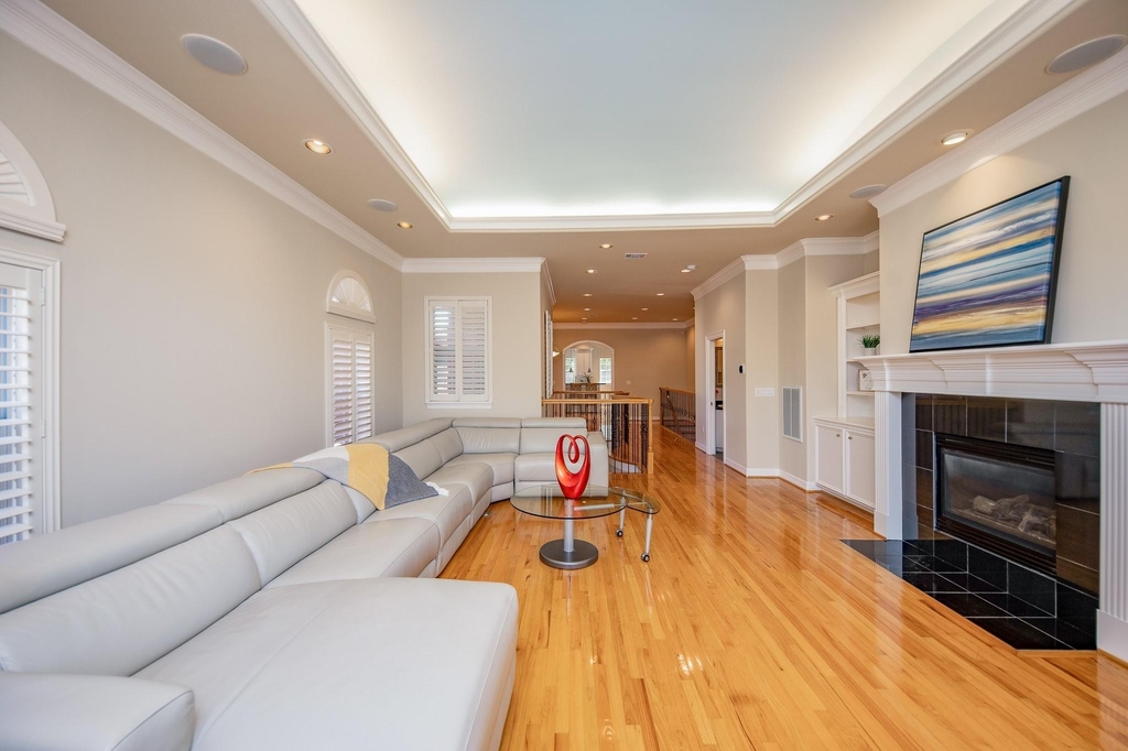 718 Roy Street - Photo 7