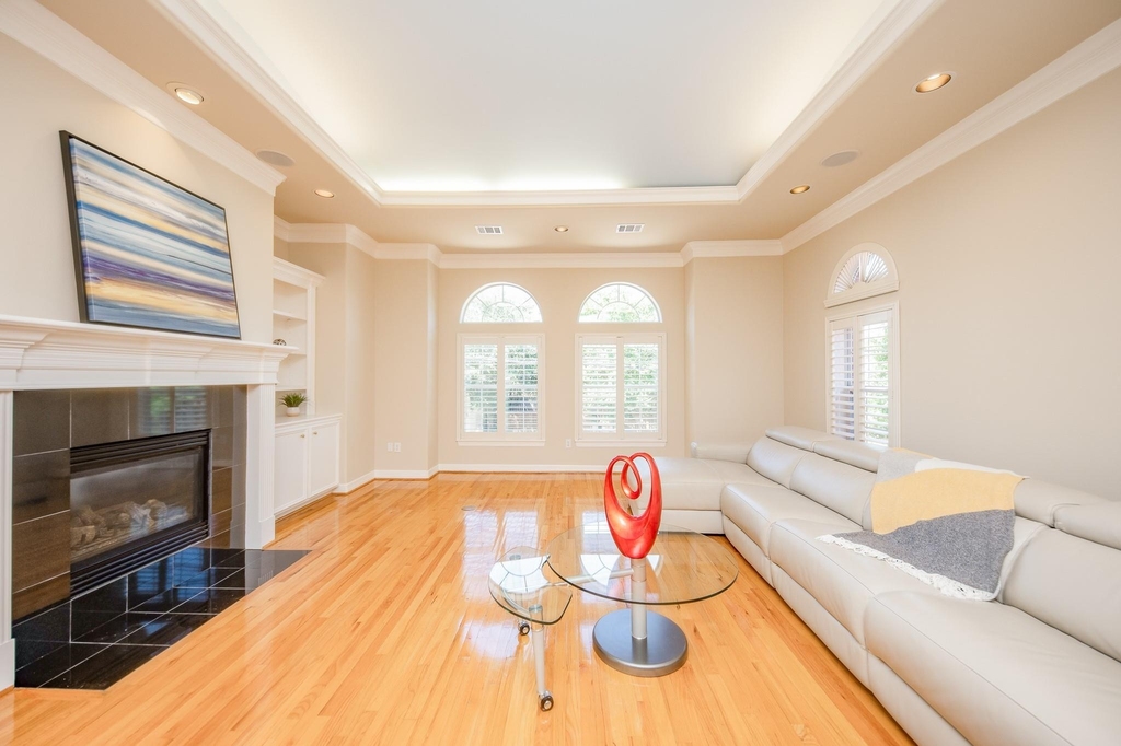 718 Roy Street - Photo 5