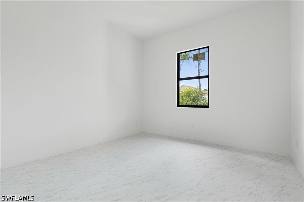 3175 Sunshine Boulevard - Photo 13