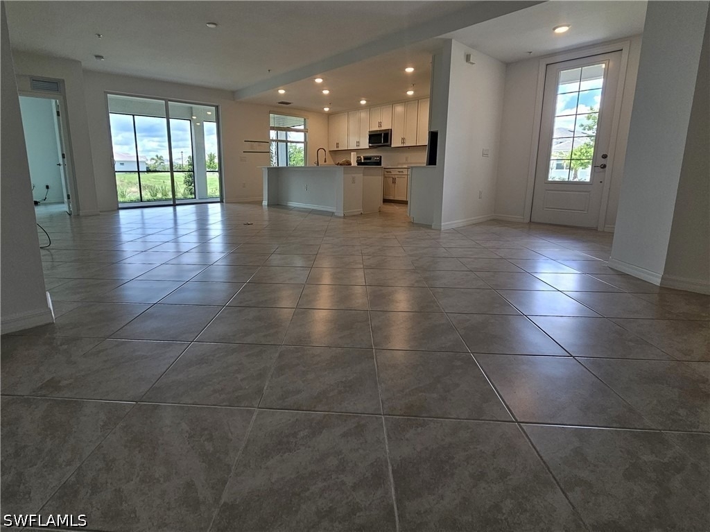 6007 Ellerston Way - Photo 3