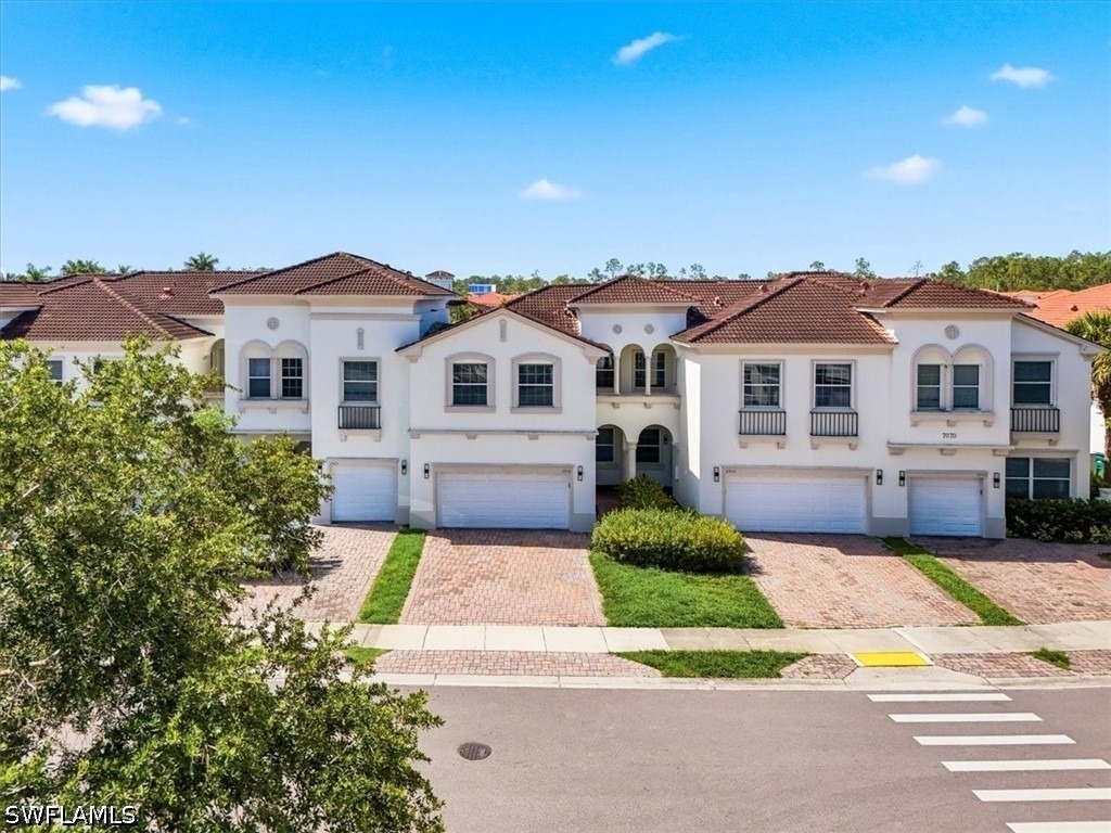 7070 Venice Way - Photo 0
