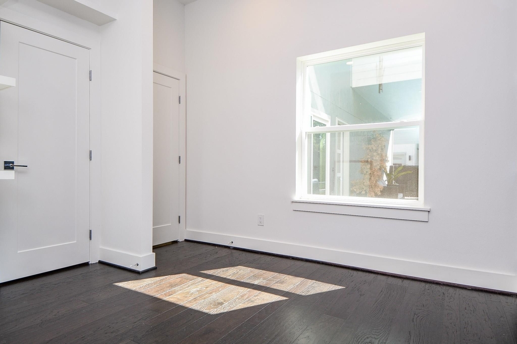1903 Jack Oak Avenue - Photo 13