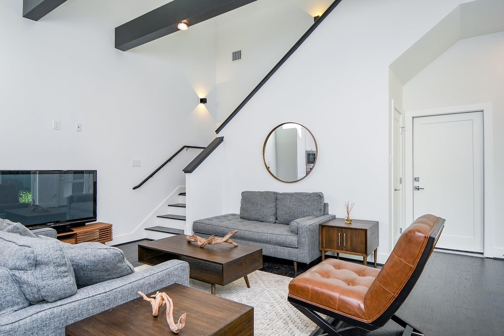 1903 Jack Oak Avenue - Photo 5