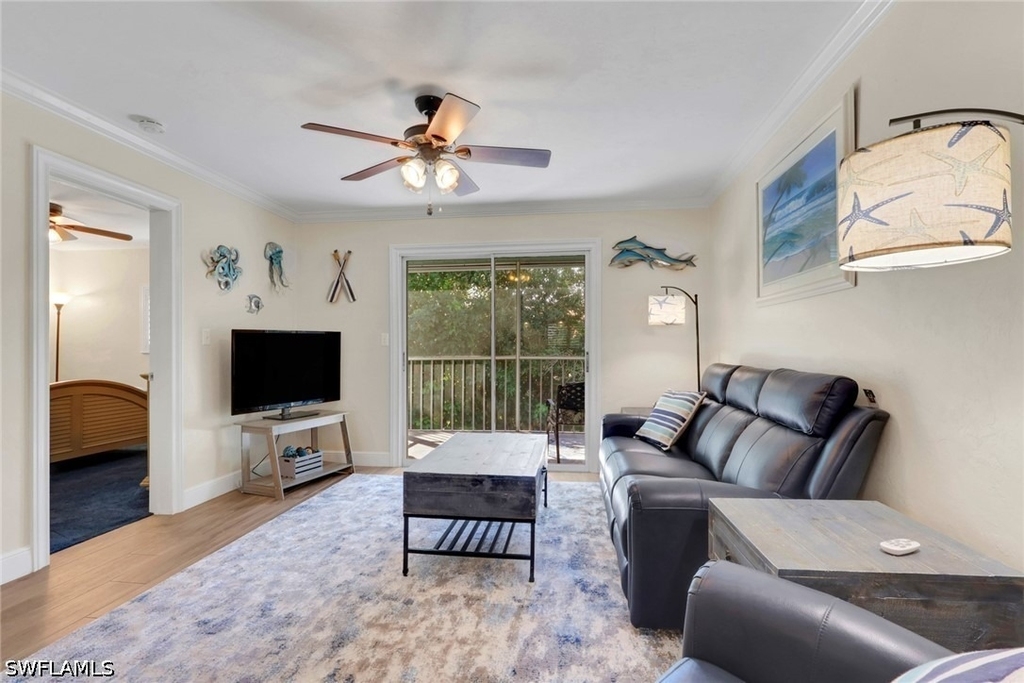 134 Cypress Way E - Photo 8