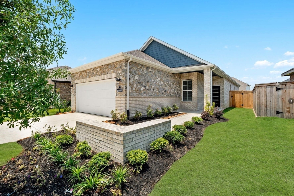 21022 Armstrong County Drive - Photo 1