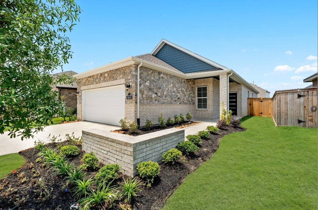 21022 Armstrong County Drive - Photo 3