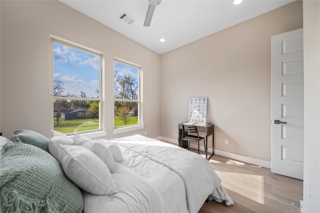303 Queen Sude Lane - Photo 4