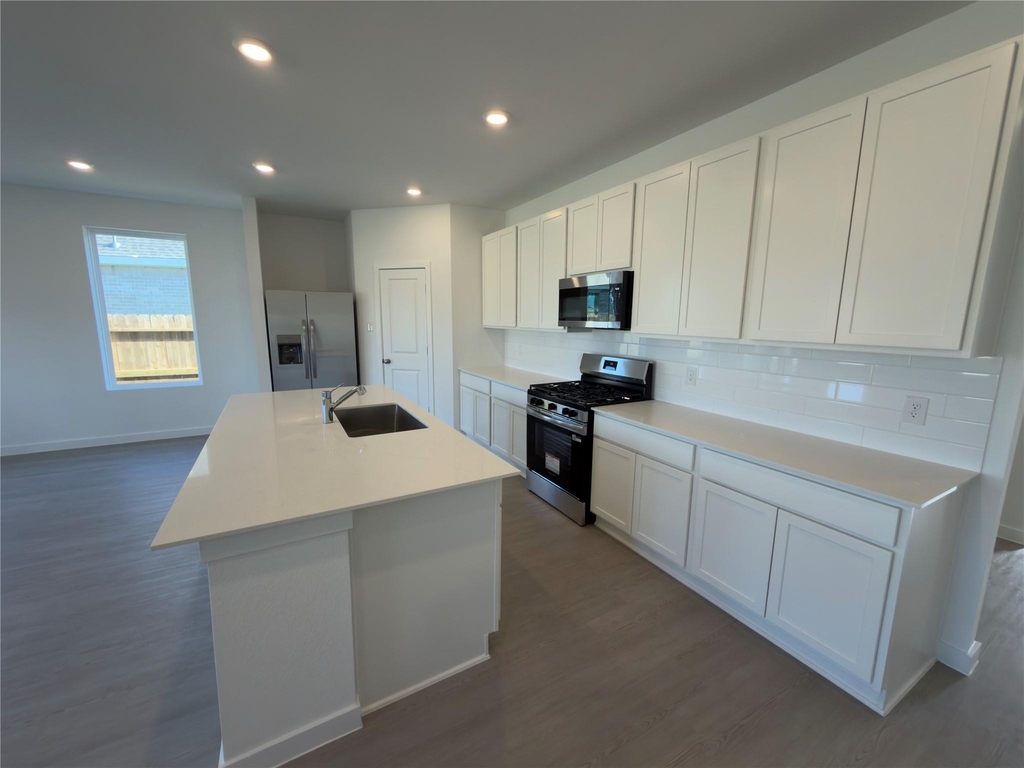 7919 Evening Emerald Drive - Photo 12