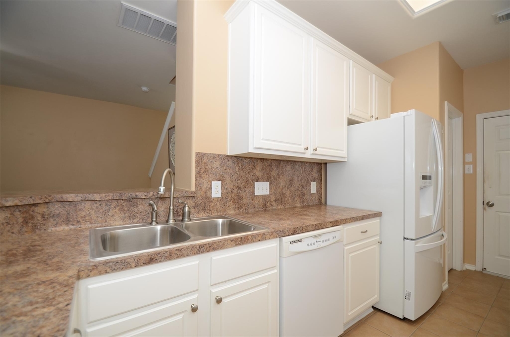 5606 Claybeck Lane - Photo 13