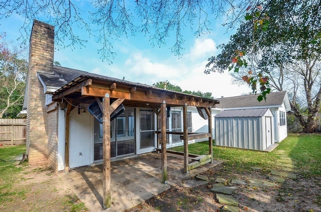 15815 Boulder Oaks Drive - Photo 4