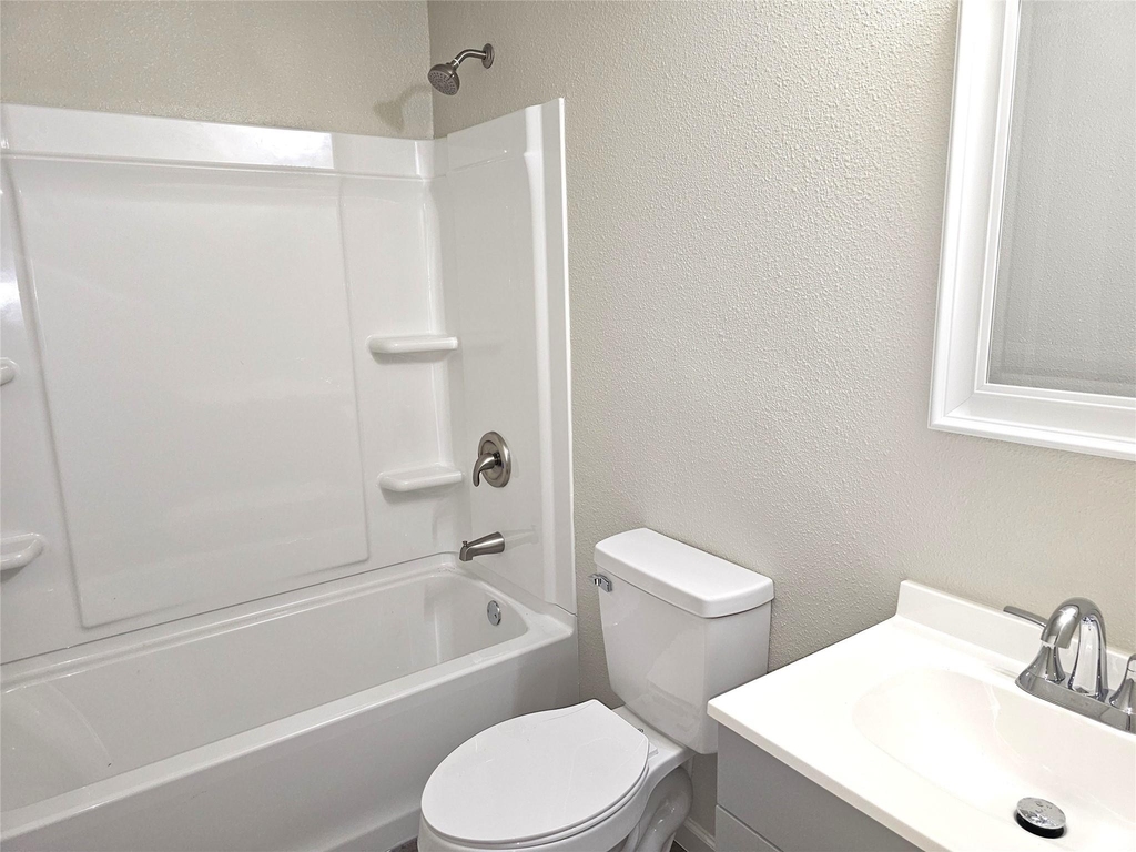 2914 Tarpey Avenue - Photo 10