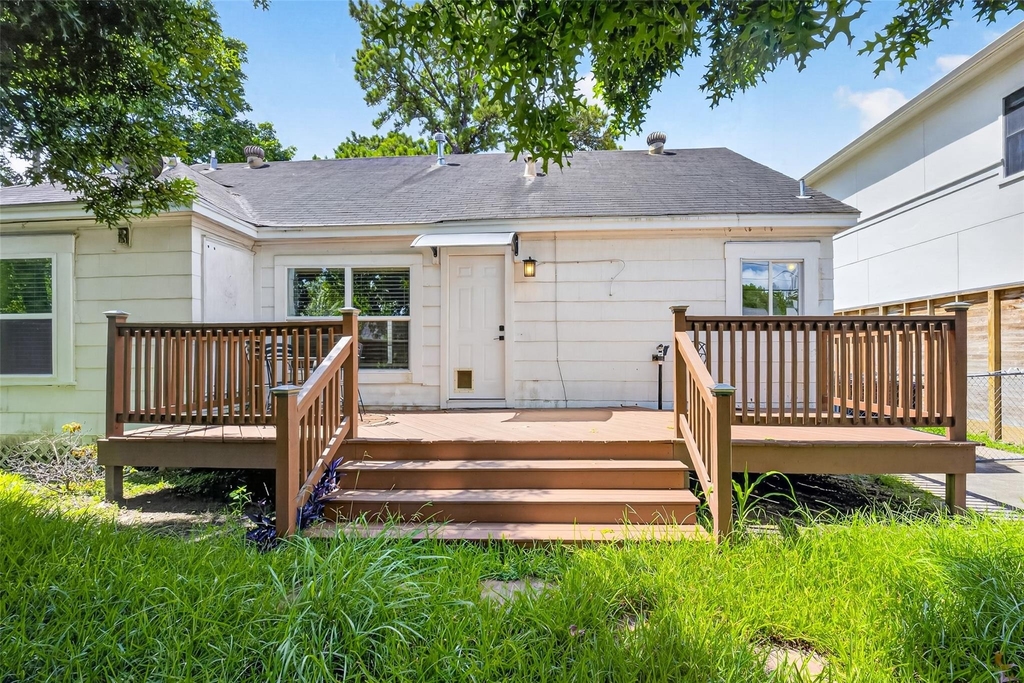 2406 Southgate Boulevard - Photo 27