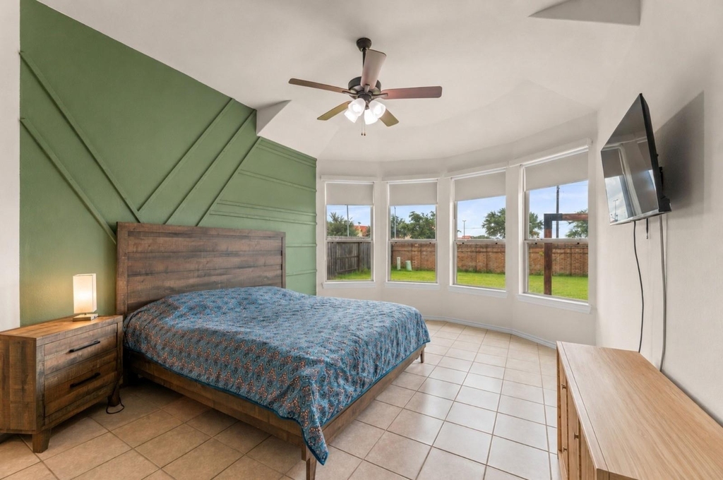 11410 Cypress Elm Court - Photo 14