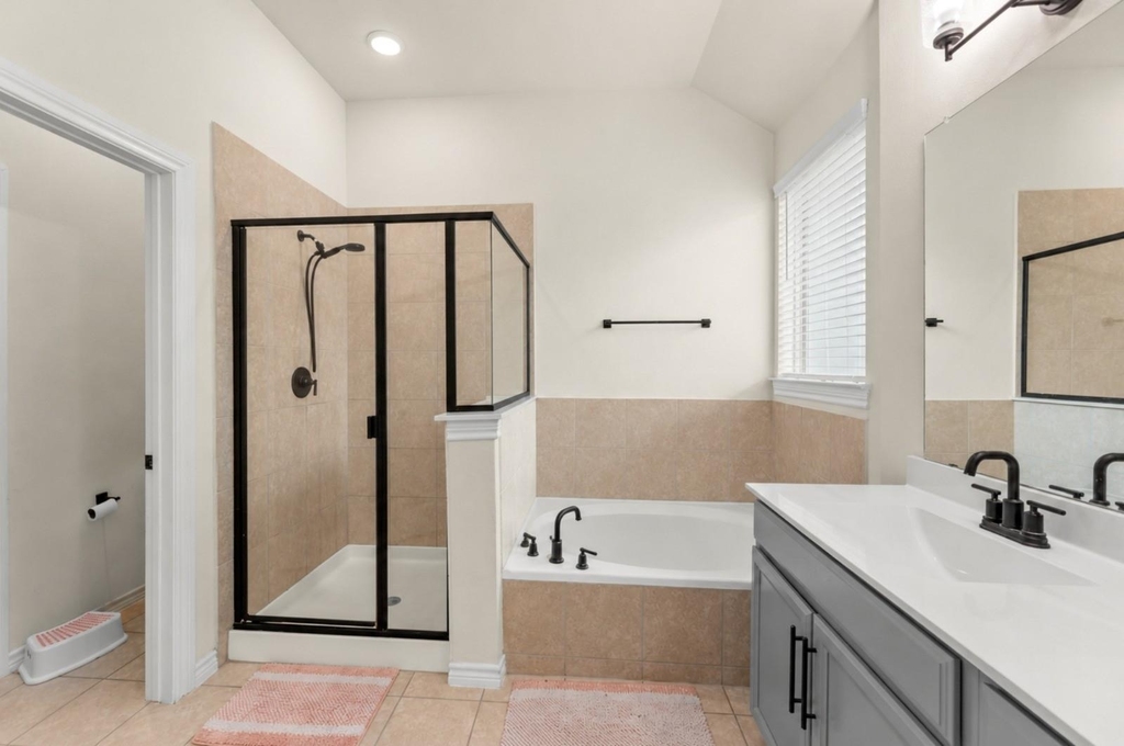 11410 Cypress Elm Court - Photo 15
