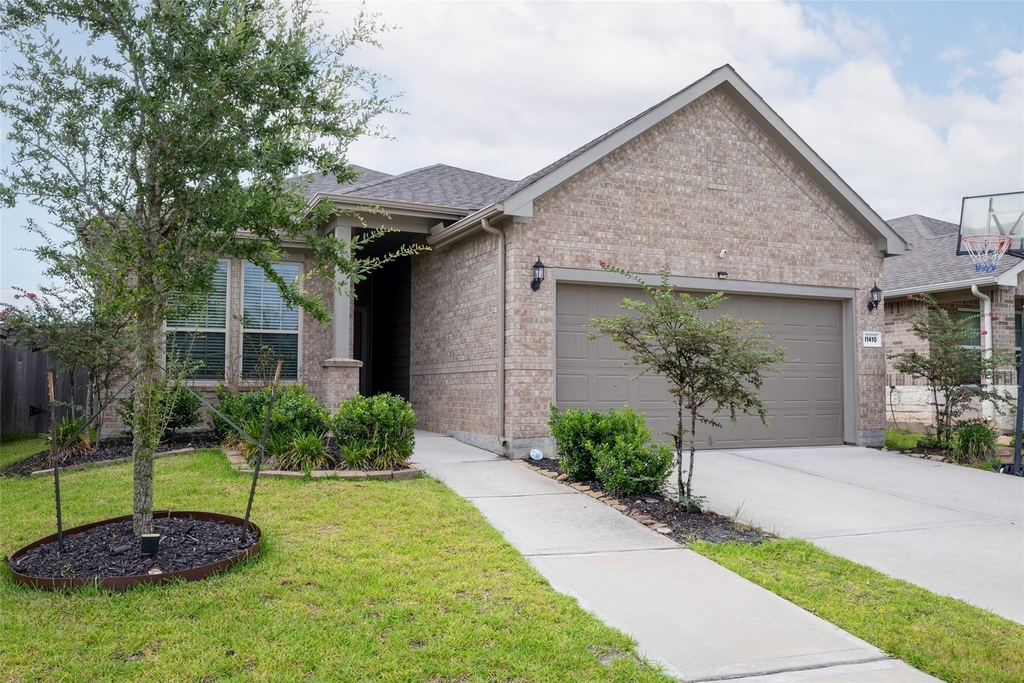 11410 Cypress Elm Court - Photo 1