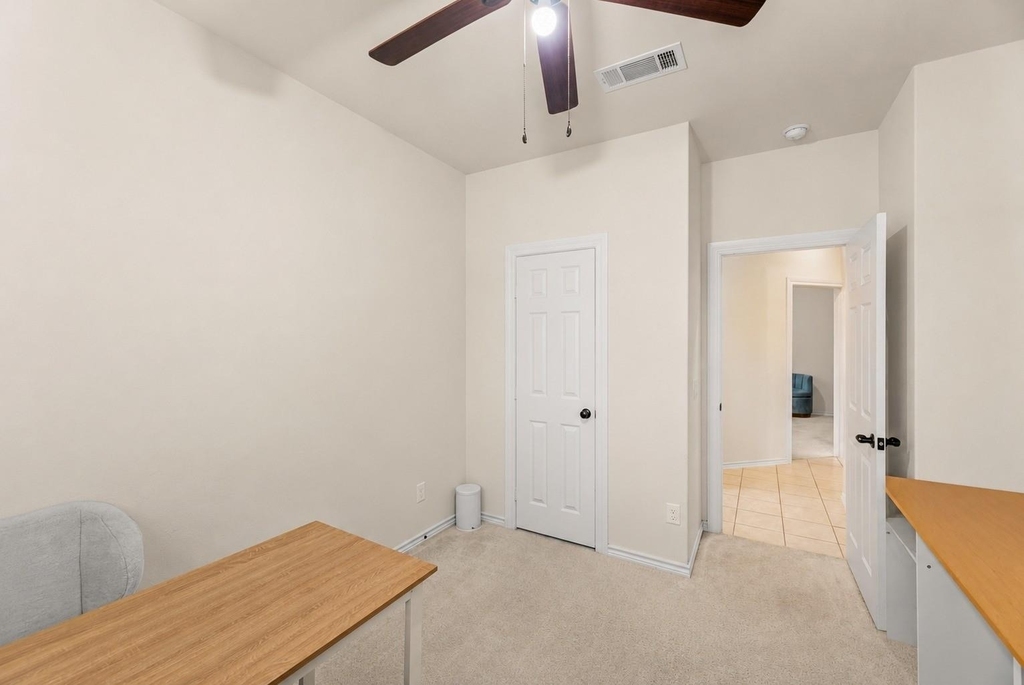 11410 Cypress Elm Court - Photo 3