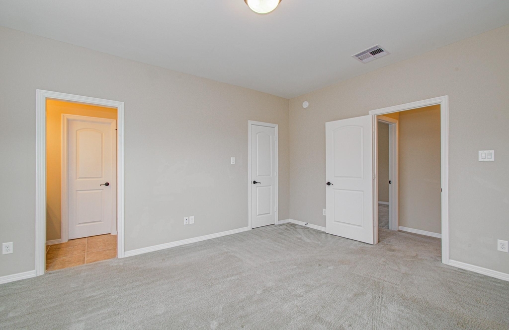5711 Avon Landing Lane - Photo 30