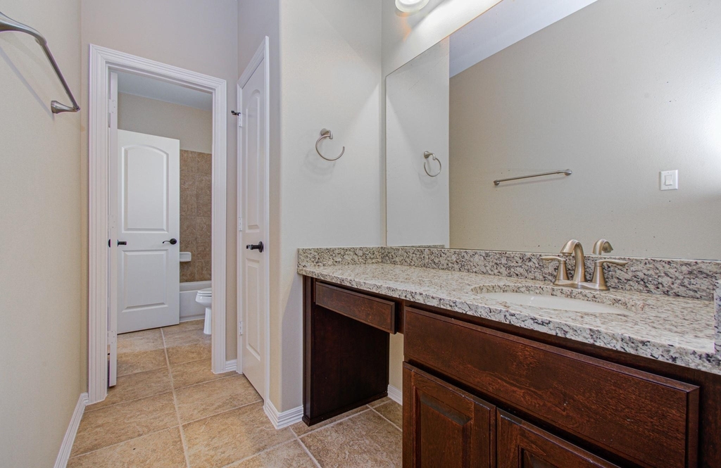 5711 Avon Landing Lane - Photo 34