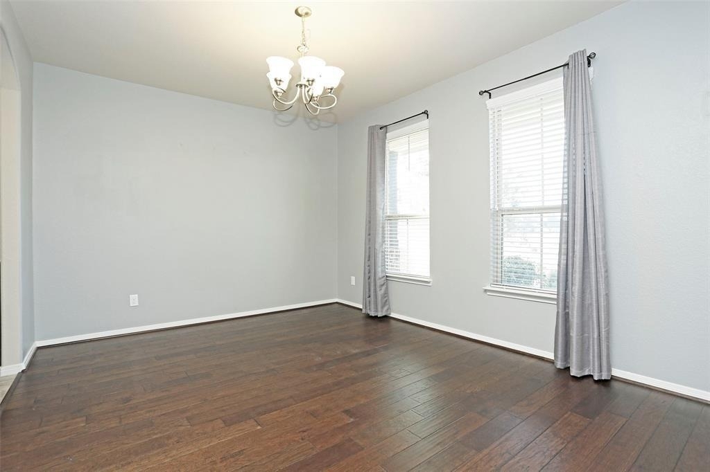 9702 Massanutten Lane - Photo 2