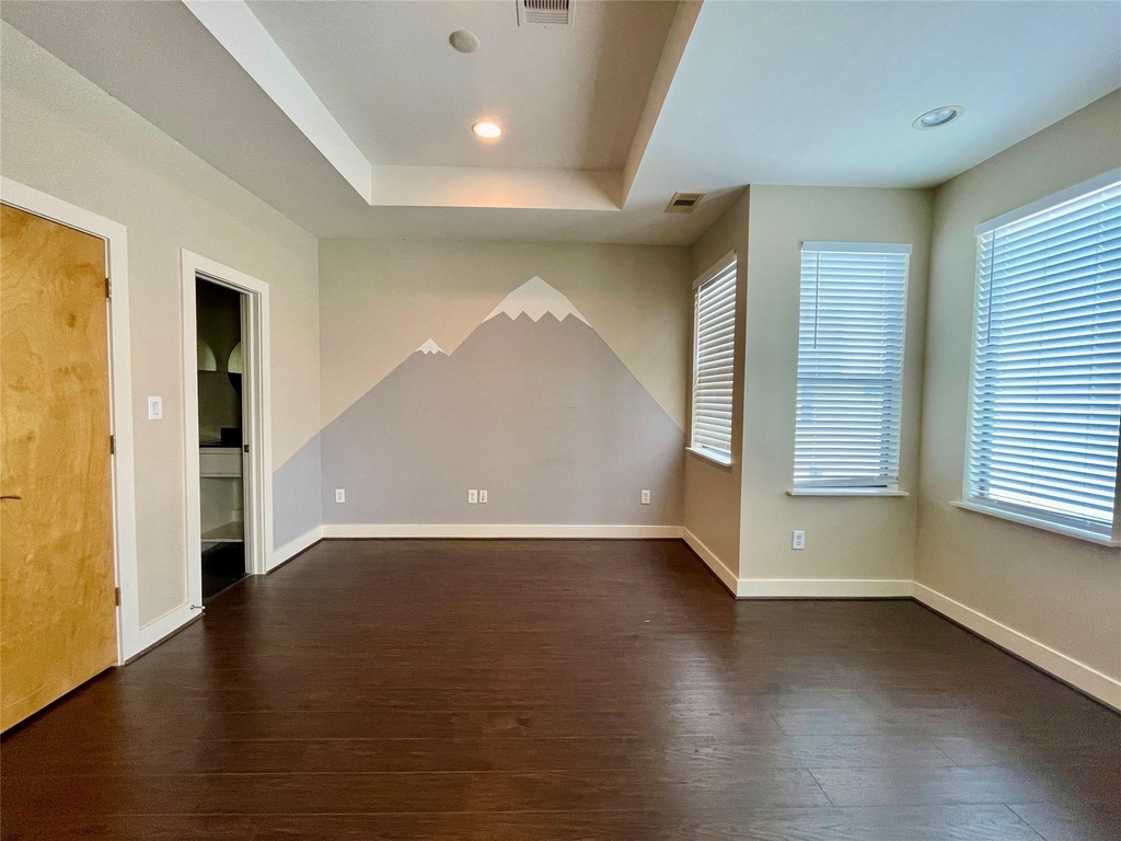 954 Patterson Street - Photo 12