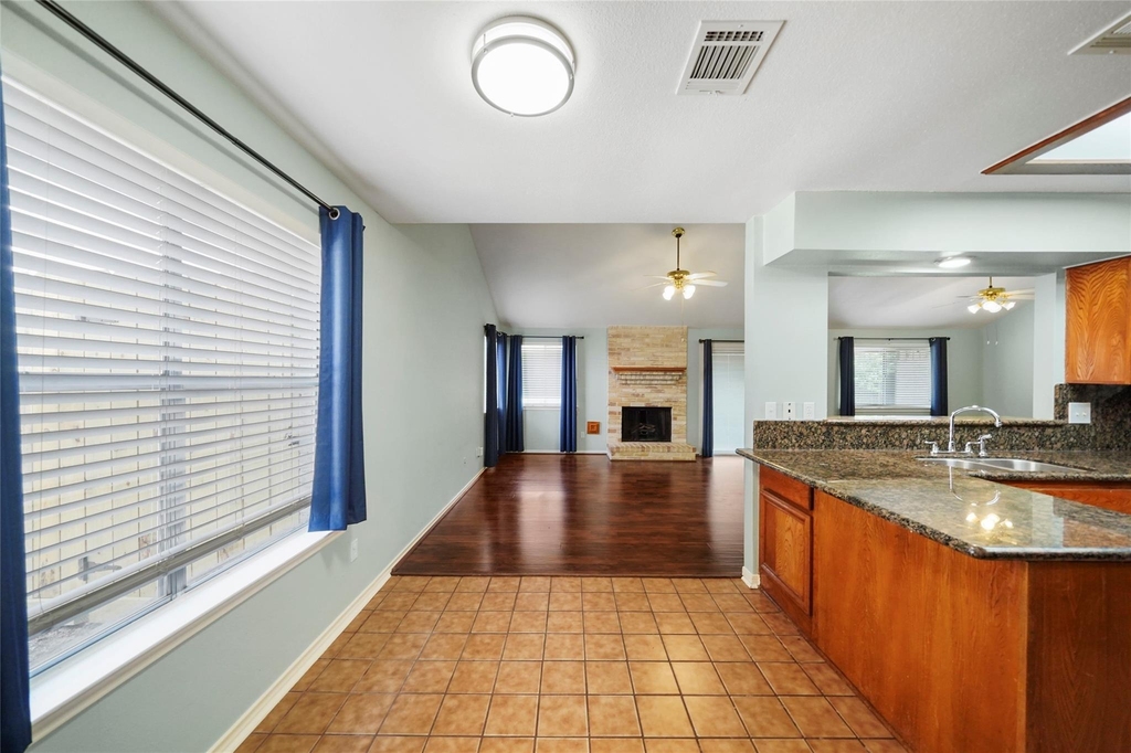 17206 Park Lodge Drive - Photo 7