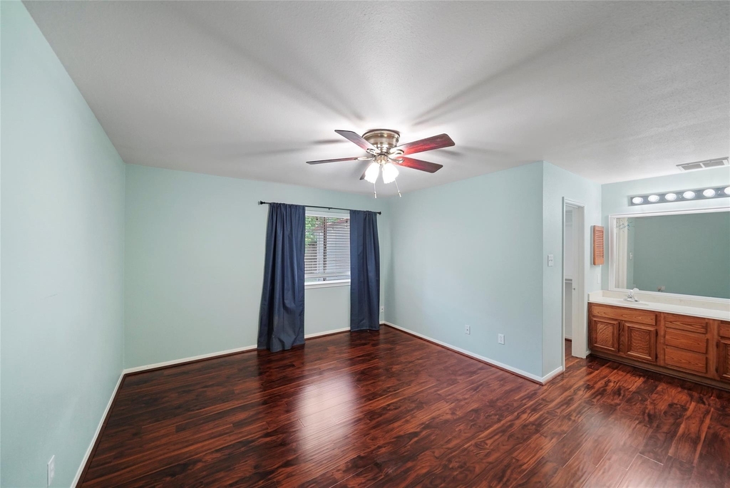 17206 Park Lodge Drive - Photo 13