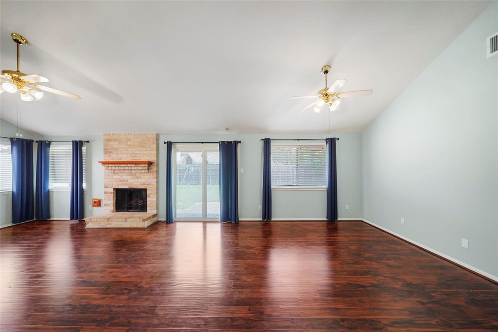17206 Park Lodge Drive - Photo 4