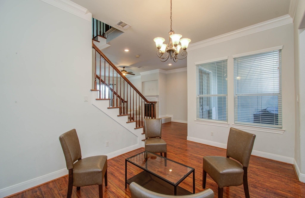 10205 Brooktree Drive - Photo 7