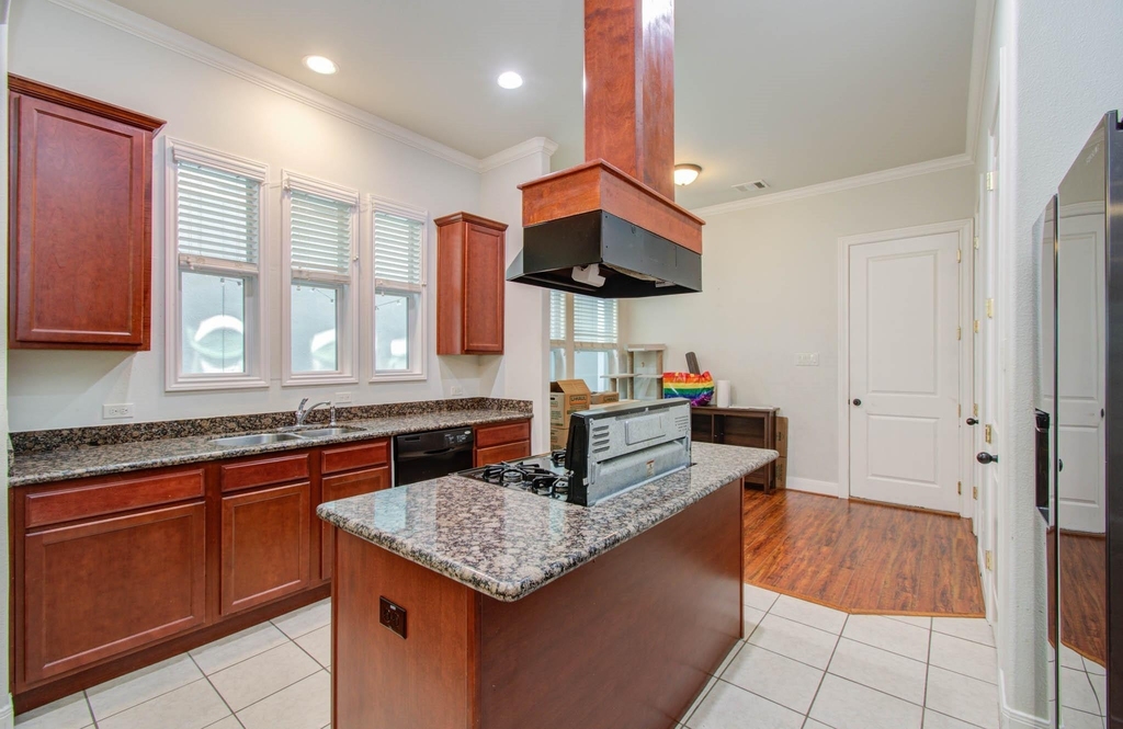 10205 Brooktree Drive - Photo 10
