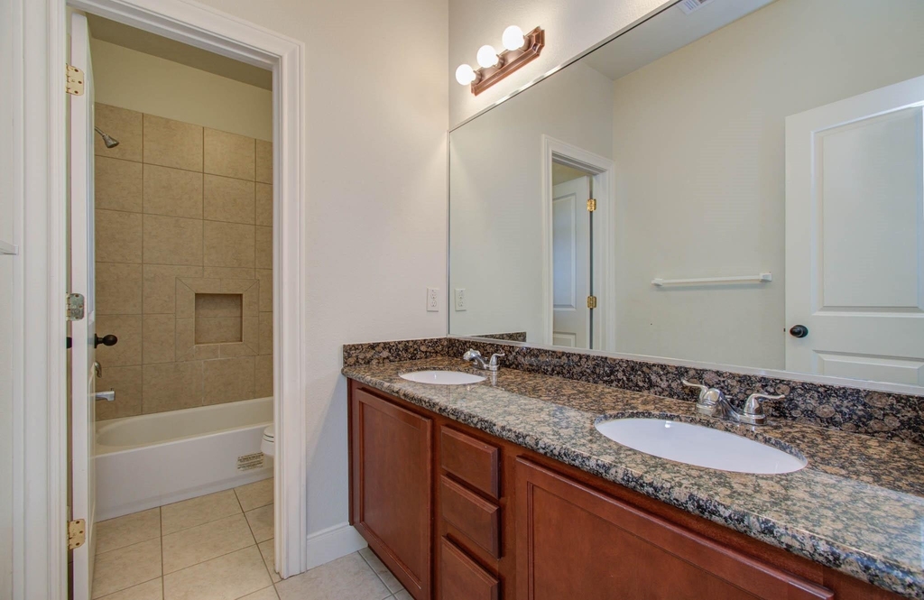 10205 Brooktree Drive - Photo 27