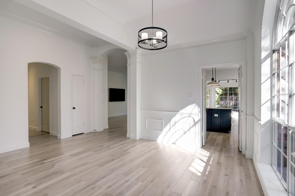 138 Summer Storm Place - Photo 4