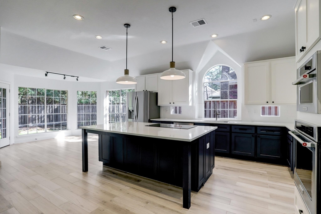 138 Summer Storm Place - Photo 9