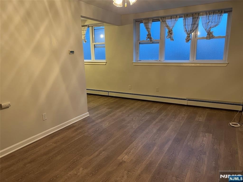 35 S Willow - Photo 6
