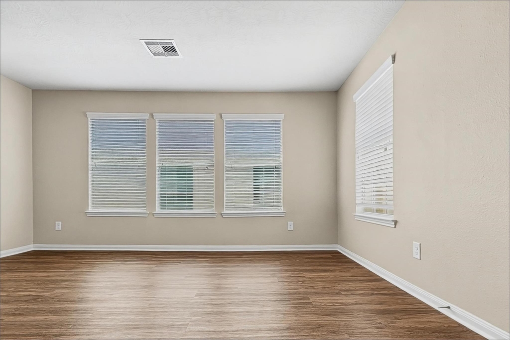 2606 Bammelwood Drive - Photo 7