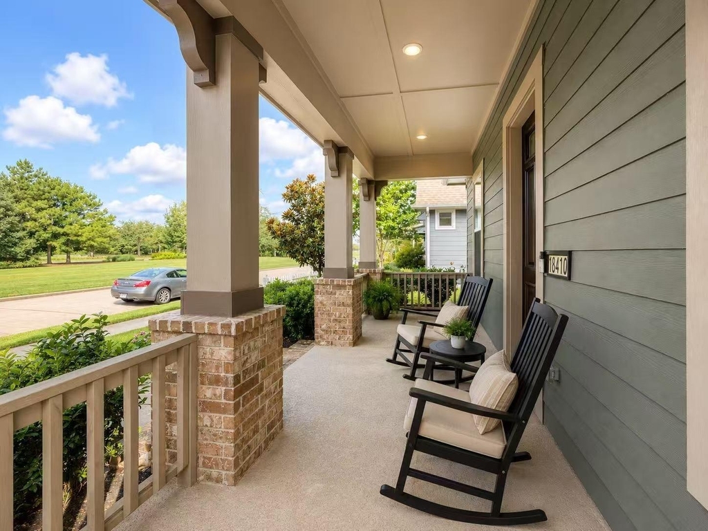 18410 Central Creek Drive Drive - Photo 4