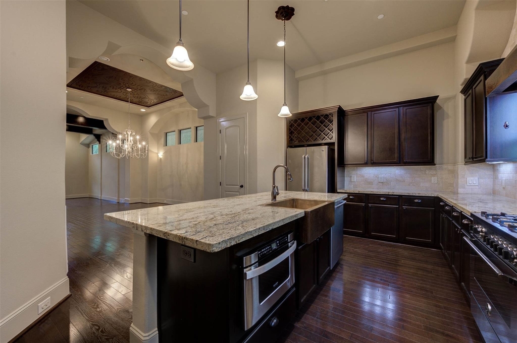 1809 W 24th Street - Photo 9