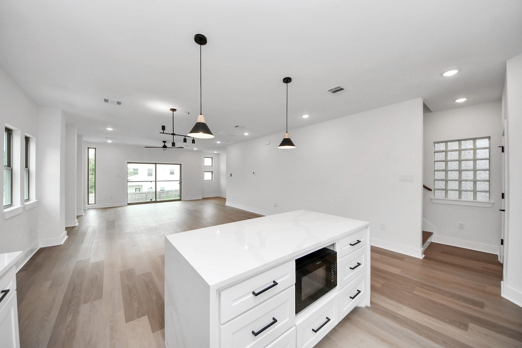 5630 Dolores Street - Photo 16